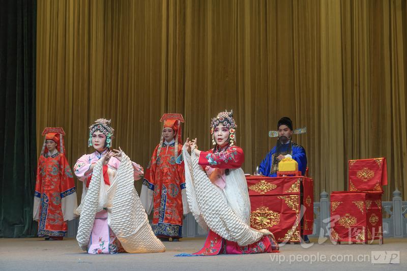 e935eb3da77c452293a2979f5d96dc15eUSs_m